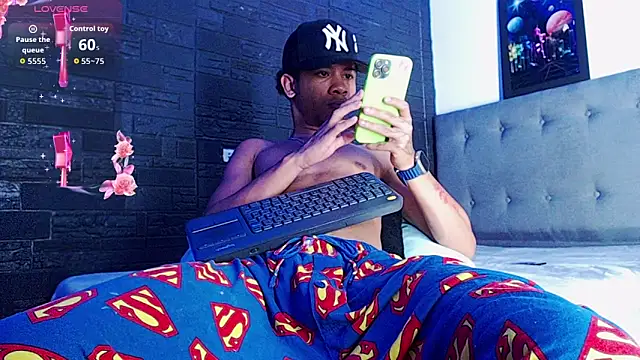 Romancartier 1 online show from April 18, 2026, 6:49 am