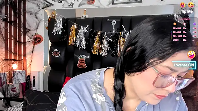 meikochoe online show from October 27, 2025, 7:59 pm