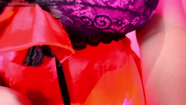 mariana mauricio hot online show from June 5, 2026, 9:26 am