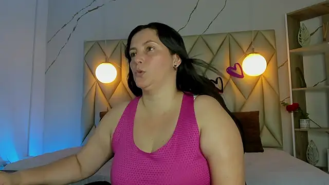 Snapshot of angelswets chatting on February 26, 2026, 2:17 pm angelswets online show from February 26, 2026, 2:17 pm