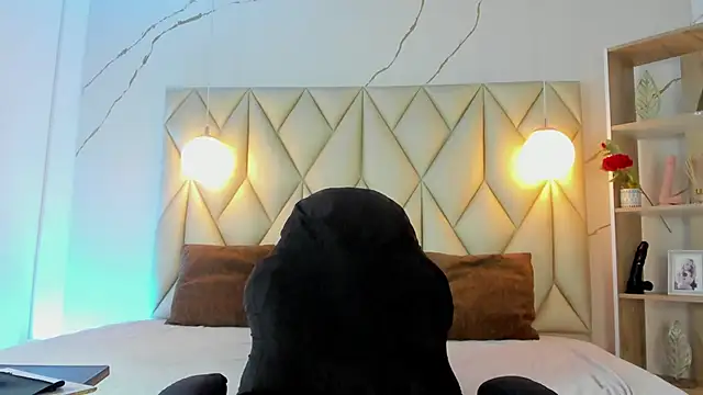 Snapshot of angelswets chatting on February 13, 2026, 2:17 pm angelswets online show from February 13, 2026, 2:17 pm