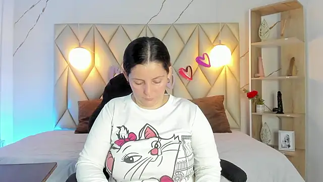 Snapshot of angelswets chatting on February 24, 2026, 2:07 pm angelswets online show from February 24, 2026, 2:07 pm