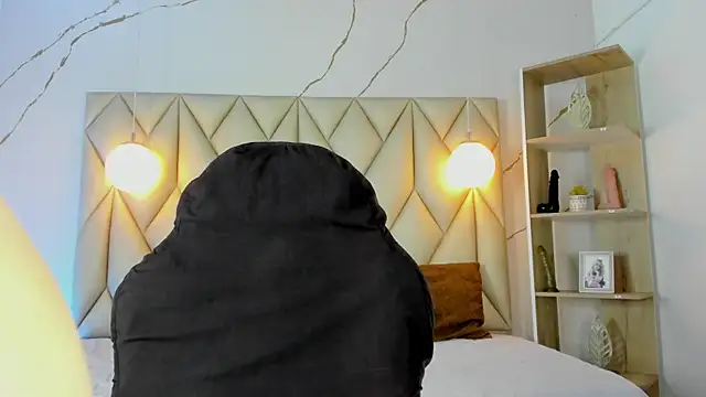 Snapshot of angelswets chatting on January 16, 2026, 1:37 pm angelswets online show from January 16, 2026, 1:37 pm