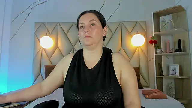 Snapshot of angelswets chatting on February 7, 2026, 1:52 pm angelswets online show from February 7, 2026, 1:52 pm