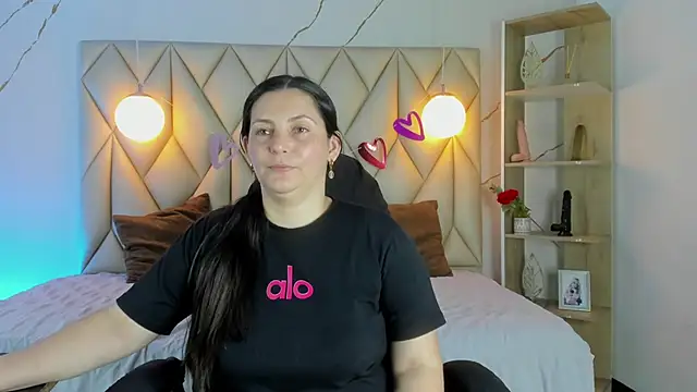 Snapshot of angelswets chatting on February 23, 2026, 1:12 pm angelswets online show from February 23, 2026, 1:12 pm