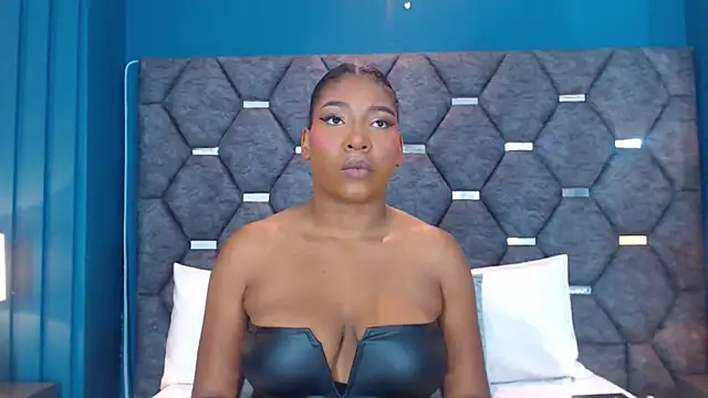 VanessaGlenn online show from September 27, 2025, 7:53 pm