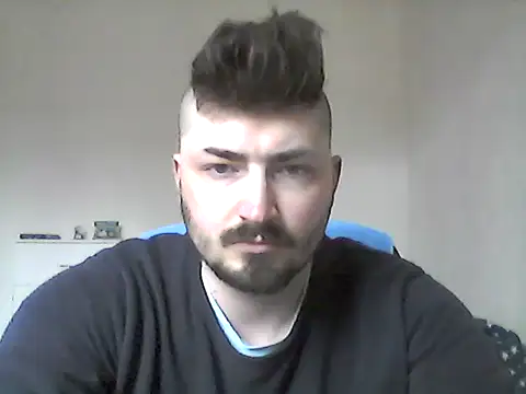 Snapshot of Hkl95555 chatting on February 12, 2026, 11:32 am Hkl95555 online show from February 12, 2026, 11:32 am