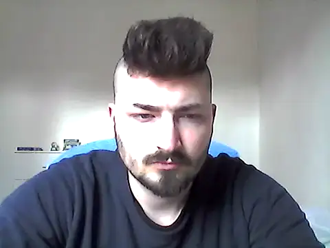 Snapshot of Hkl95555 chatting on February 6, 2026, 9:05 am Hkl95555 online show from February 6, 2026, 9:05 am