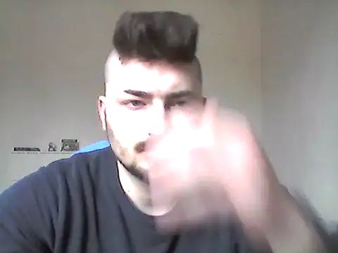 Snapshot of Hkl95555 chatting on February 1, 2026, 11:19 am Hkl95555 online show from February 1, 2026, 11:19 am