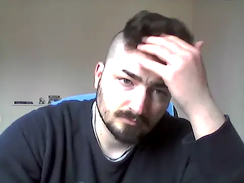 Snapshot of Hkl95555 chatting on February 9, 2026, 11:30 am Hkl95555 online show from February 9, 2026, 11:30 am