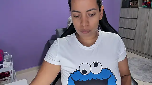 boomsar01 online show from January 17, 2026, 1:31 am