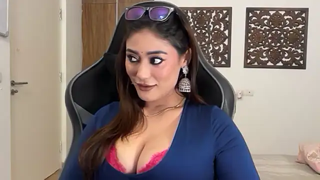 GoddessAnna online show from November 20, 2025, 5:57 pm