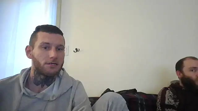 AlvinFoxx online show from November 3, 2025, 12:31 pm