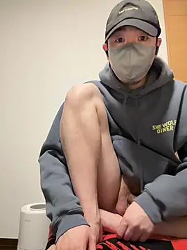 yukiya0721 online show from April 4, 2026, 12:23 pm