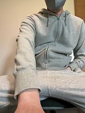 yukiya0721 online show from April 19, 2026, 12:55 am