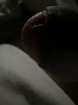 Snapshot of Pussylover_32 chatting on December 26, 2024, 9:01 am Pussylover 32 online show from December 26, 2024, 9:01 am