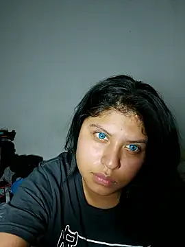 Snapshot of azulzulix chatting on January 18, 2026, 1:09 am azulzulix online show from January 18, 2026, 1:09 am