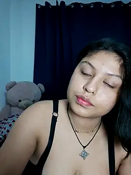 Snapshot of azulzulix chatting on February 21, 2026, 12:45 am azulzulix online show from February 21, 2026, 12:45 am