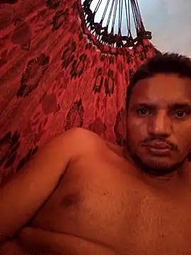 Snapshot of 68_Toni chatting on December 19, 2025, 5:15 pm 68 Toni online show from December 19, 2025, 5:15 pm