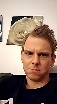 Hannaforyou2 online show from December 5, 2024, 5:44 pm