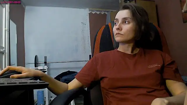 womanstrong78 online show from February 11, 2025, 6:22 pm