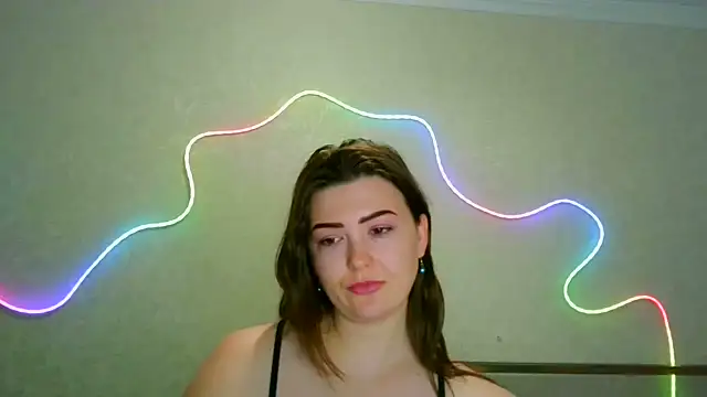 Snapshot of SeductiveTati chatting on August 2, 2026, 3:20 pm SeductiveTati online show from August 2, 2026, 3:20 pm