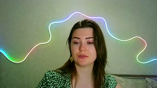 Snapshot of SeductiveTati chatting on August 3, 2026, 10:36 pm SeductiveTati online show from August 3, 2026, 10:36 pm