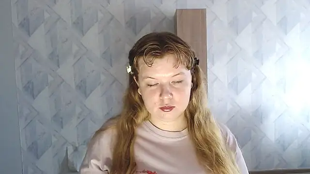 Snapshot of Melina_Hot9 chatting on August 3, 2026, 3:18 pm Melina Hot9 online show from August 3, 2026, 3:18 pm