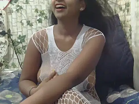 indiantina01 online show from February 8, 2025, 8:42 pm