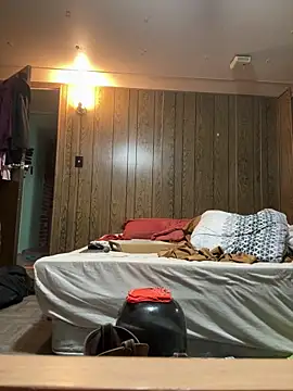 Snapshot of dcockell chatting on February 24, 2026, 12:00 am dcockell online show from February 24, 2026, 12:00 am