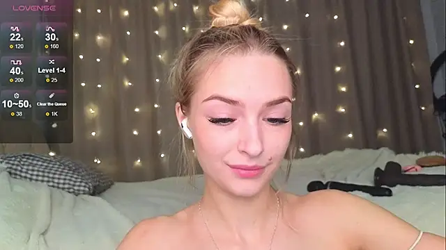 Snapshot of Soft_Eva chatting on January 16, 2025, 3:34 pm Soft Eva online show from January 16, 2025, 3:34 pm