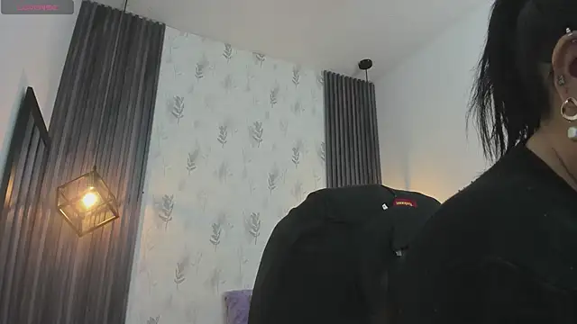 brigittemiller online show from December 14, 2025, 4:45 pm