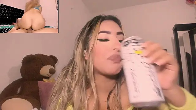 sexylatin  online show from March 10, 2026, 3:32 am