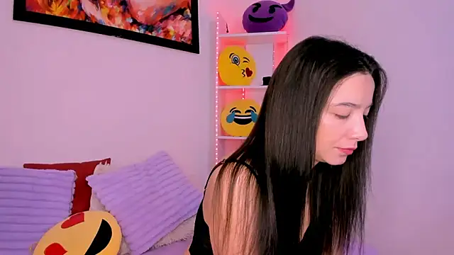 Manuelaa mejiia online show from November 30, 2025, 2:51 pm