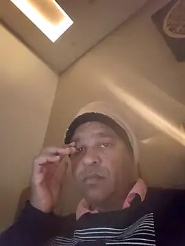 nupa230780 online show from November 17, 2025, 5:39 pm