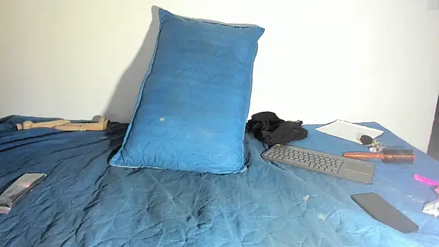 Arantza Hill online show from October 24, 2025, 2:43 am