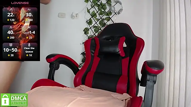 darkviper26 online show from October 14, 2025, 12:28 pm