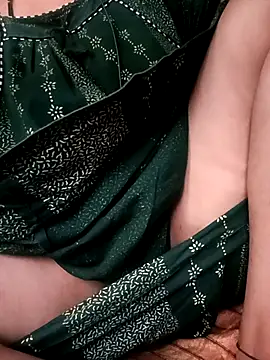 gunjan22 online show from November 12, 2025, 9:13 am