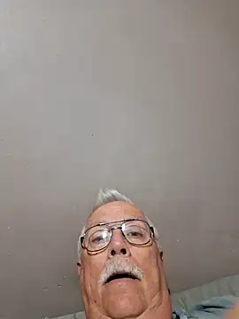 NawtyB1965 online show from May 29, 2026, 3:34 am