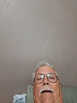 NawtyB1965 online show from June 6, 2026, 4:07 am