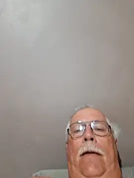 Snapshot of NawtyB1965 chatting on February 13, 2026, 3:50 am NawtyB1965 online show from February 13, 2026, 3:50 am