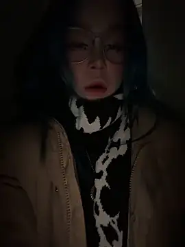 MaddisonHaas online show from October 9, 2025, 12:22 am