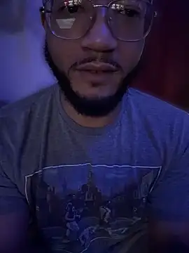 KySir1990 online show from April 17, 2026, 4:43 pm