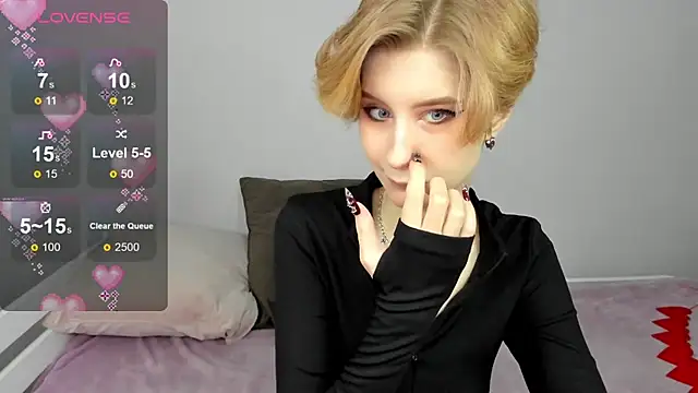 Angel Jules online show from February 18, 2025, 1:10 am