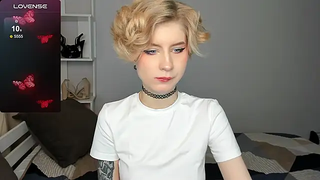 Angel Jules online show from September 27, 2025, 12:39 am