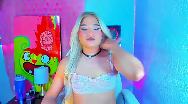Elody Preysler69 online show from February 4, 2025, 7:00 pm