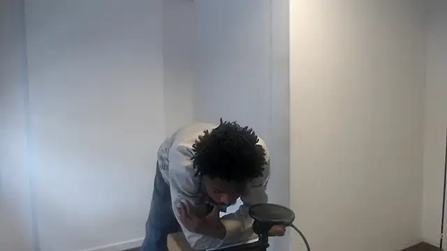 Snapshot of Mastertopdome chatting on November 9, 2025, 2:32 pm Mastertopdome online show from November 9, 2025, 2:32 pm