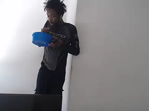 Snapshot of Mastertopdome chatting on February 18, 2026, 3:41 pm Mastertopdome online show from February 18, 2026, 3:41 pm