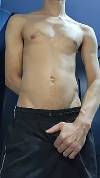 boyminerin00 online show from October 22, 2025, 3:11 pm