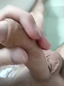 icycock369 online show from April 1, 2026, 12:17 pm